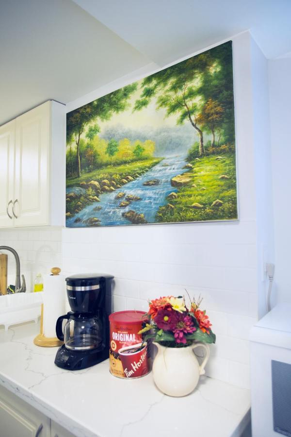 Cozy 3Br 2Bth Lower Unit, A Min To Hwy401, 404 & Dvp Vila Toronto Exterior foto
